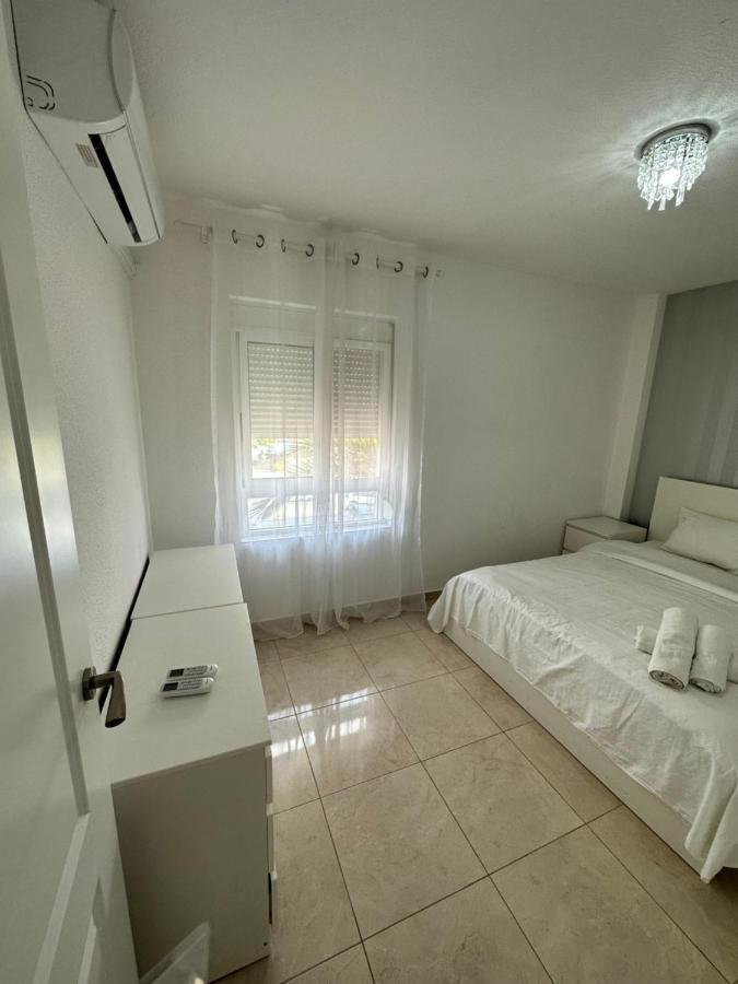 Apartamentos Yanina Gran Alacant Santa Pola Exteriör bild